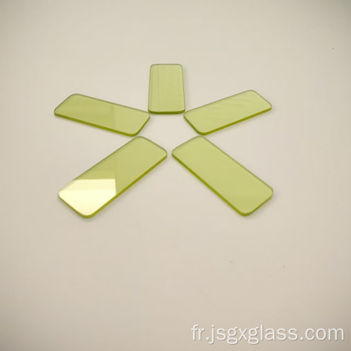Filtre optique en verre vert LB12 X3C10